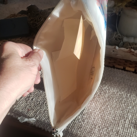 The sea life womens crossbody faux leather adjustable strap tassel bag - Picture 8 of 8